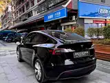 Фото 3 - Tesla Model Y