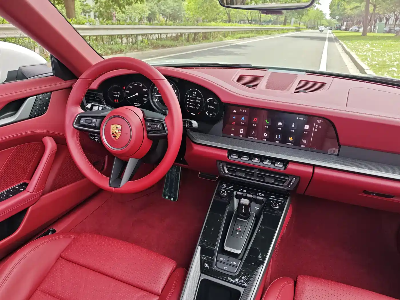 Porsche 911 2023 Carrera Cabriolet 3.0T фото 11
