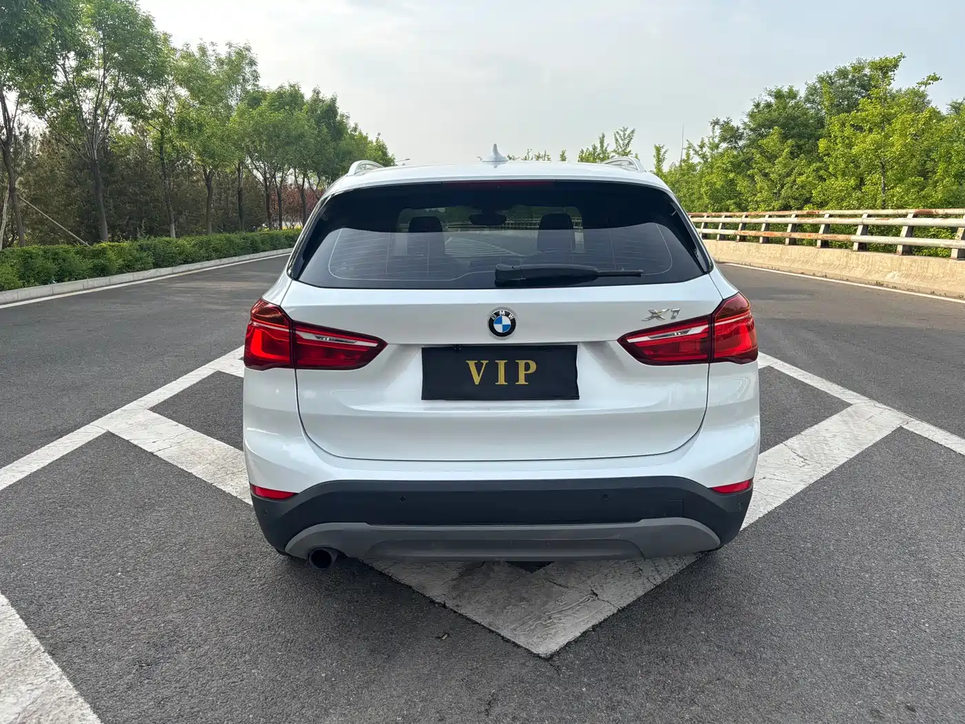 BMW X1 2018 sDrive18Li Fashion Model фото 8
