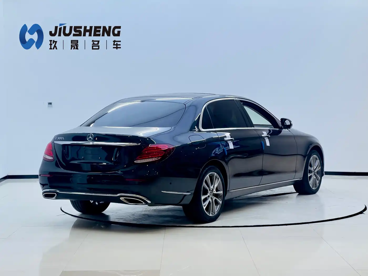 Mercedes-Benz E-Class 2019 E 300 L Fashion фото 5
