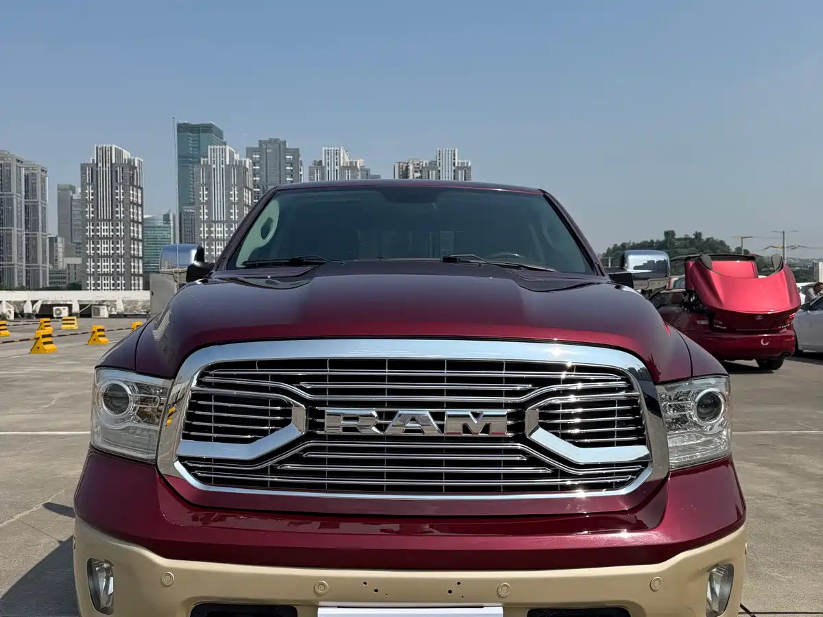 RAM Trucks 2017