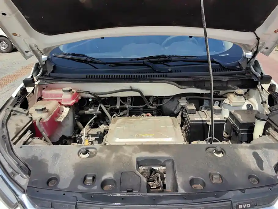 BYD Yuan New Energy 2018 EV360 Smart Connected Cool Type фото 10