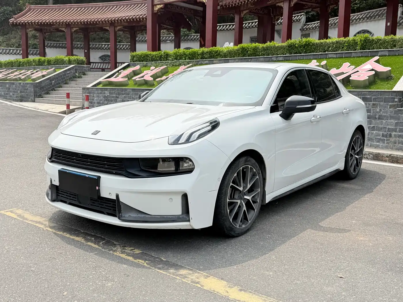 Lynk & Co 03 2019 2.0TD Auto Power Pro Version
