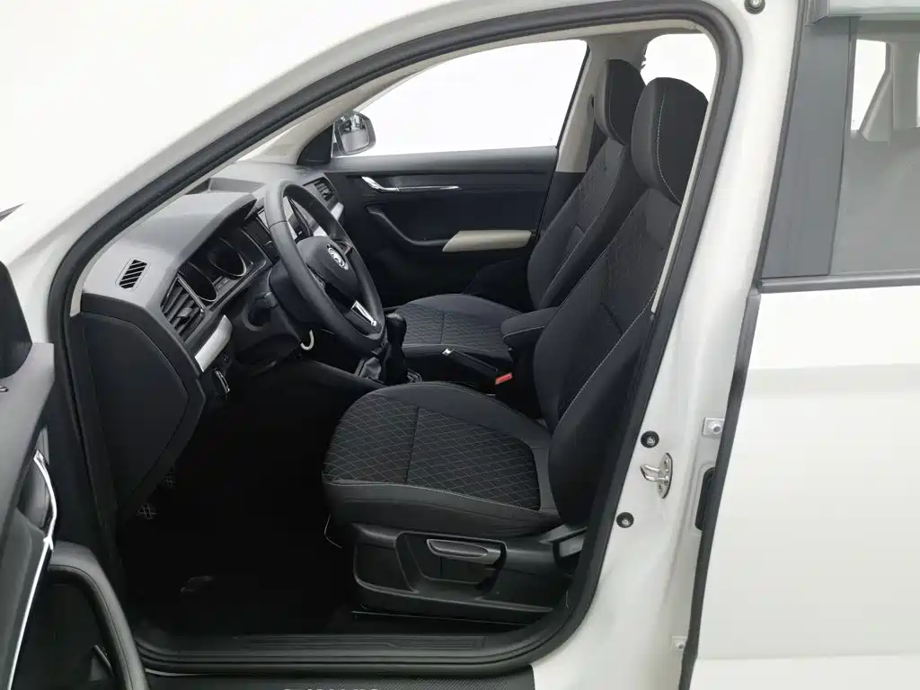 صورة 10 - Škoda Kamiq