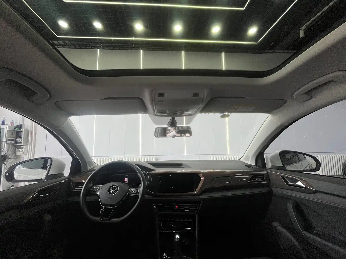 Volkswagen Tharu, миниатюра 6
