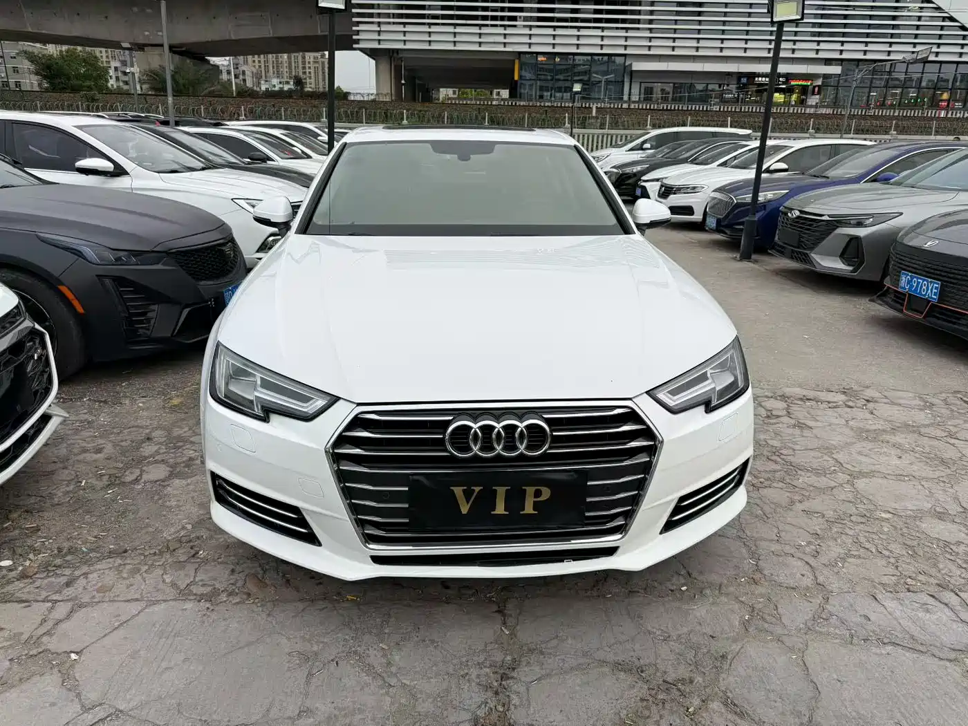 Audi A4L 2018 30th Anniversary 40 TFSI Progressive фото 2