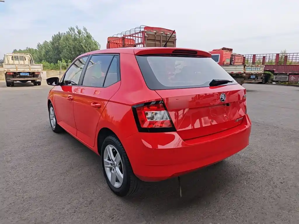 Škoda Fabia 2017 2017 1.4L Auto Car Enjoy Edition