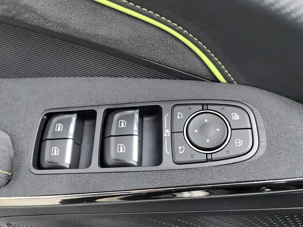 Haval H6S 2022 2022 Model 2.0T 2WD Smart Run Edition