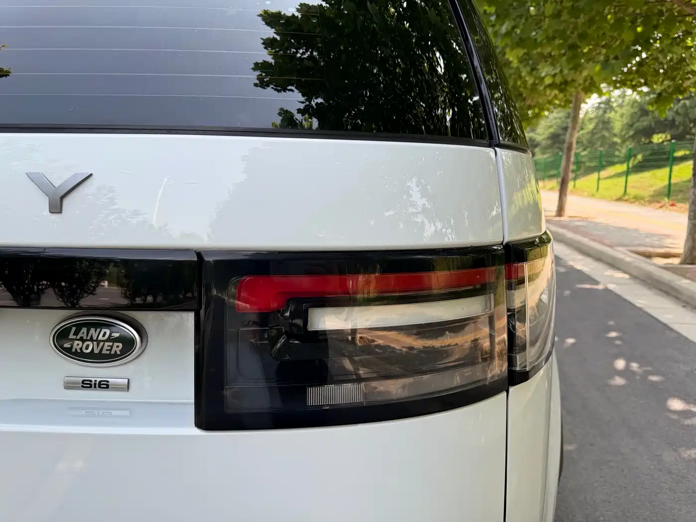 Land Rover Discovery 2019 3.0 SC V6 SE фото 19