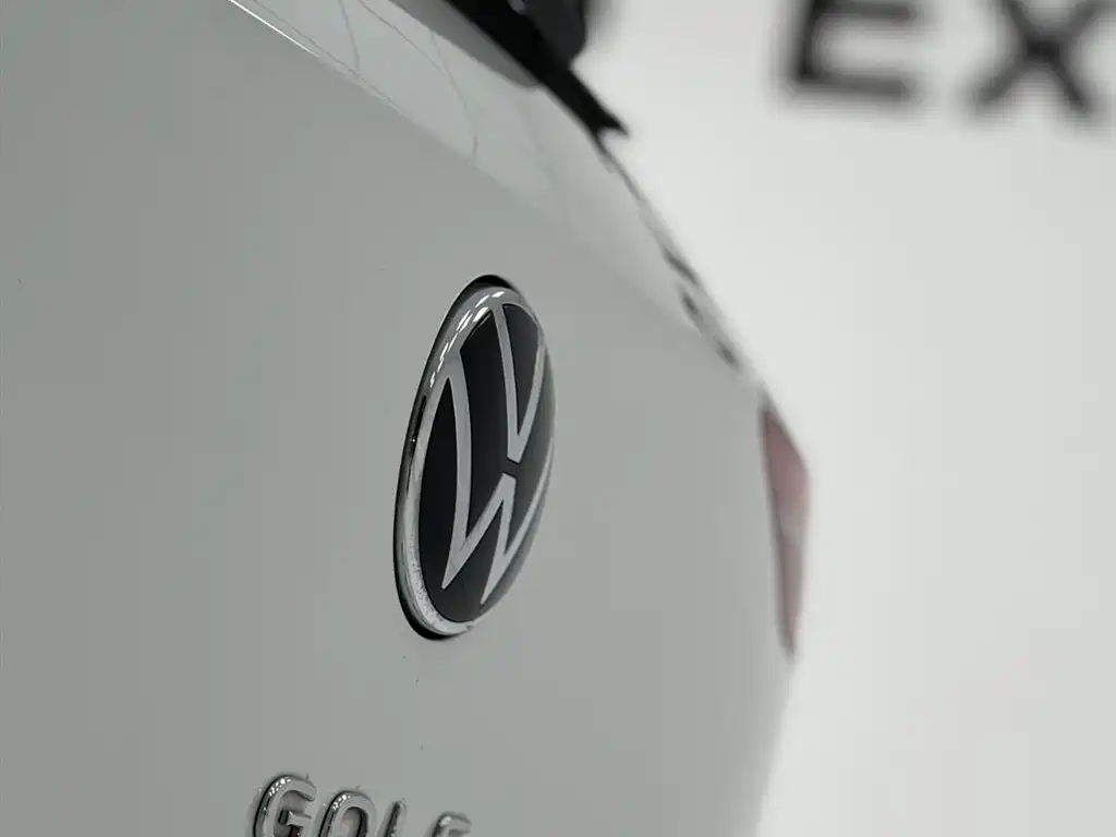 Volkswagen Golf 2021 280TSI DSG R-Line фото 11