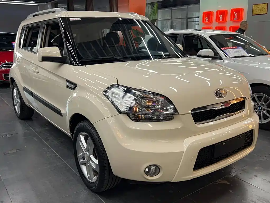 Kia Soul 2015 2013 1.6L MT GL