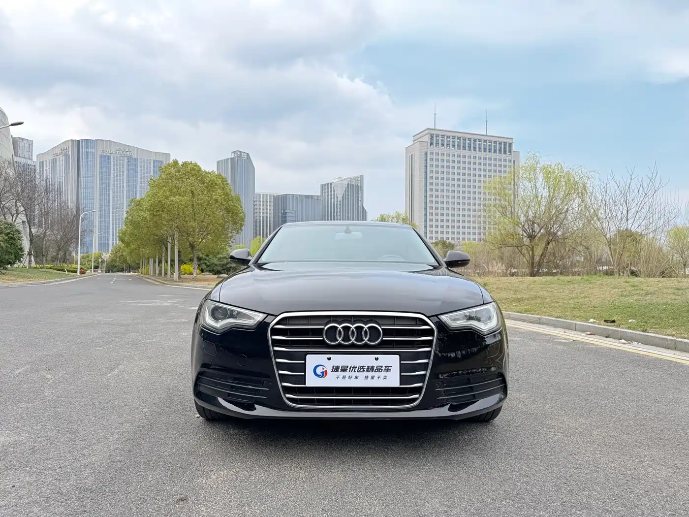 Audi A6L 2012 TFSI Standard фото 2