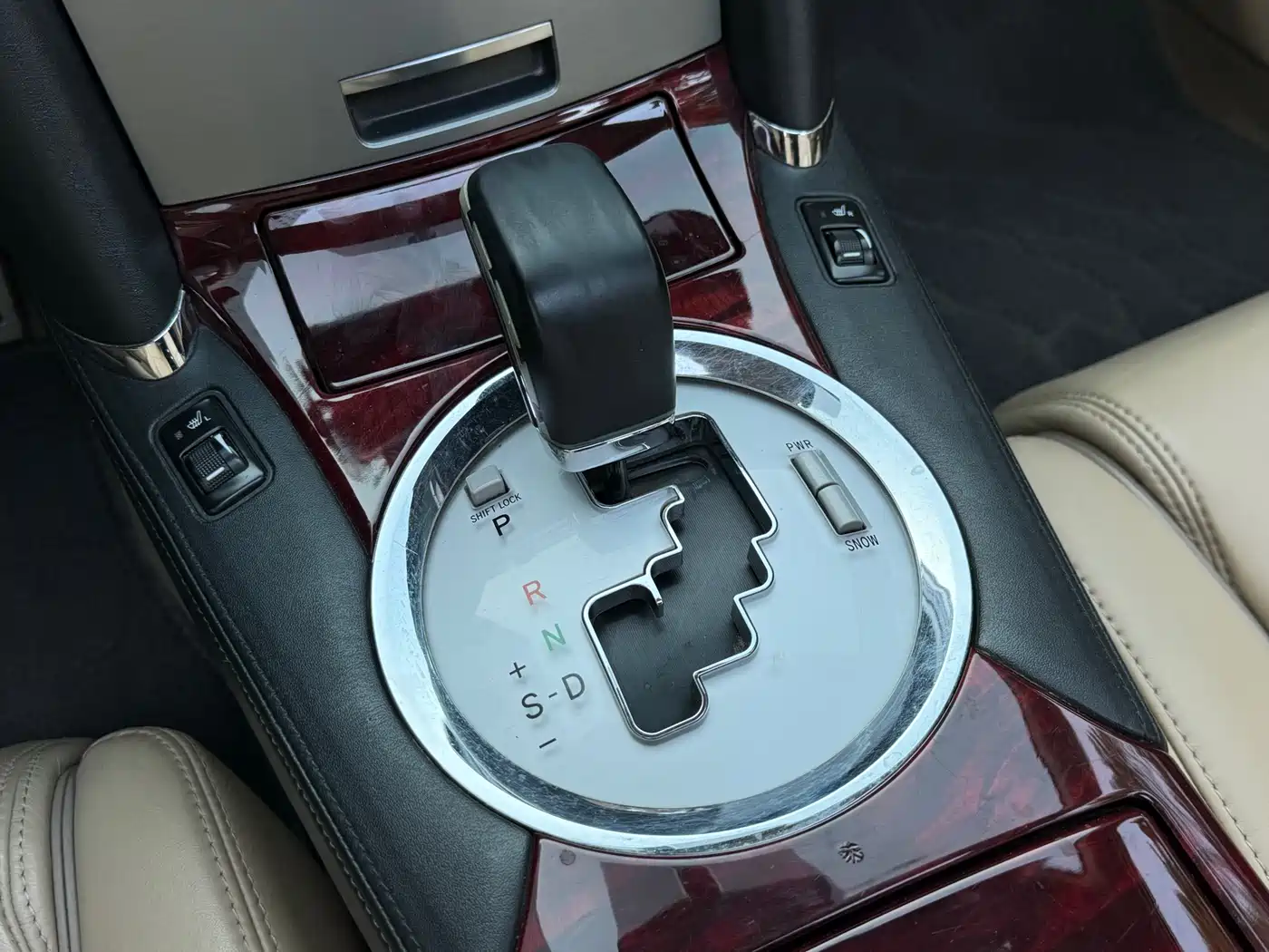Toyota Reiz 2009 2.5S Comfort Edition фото 12