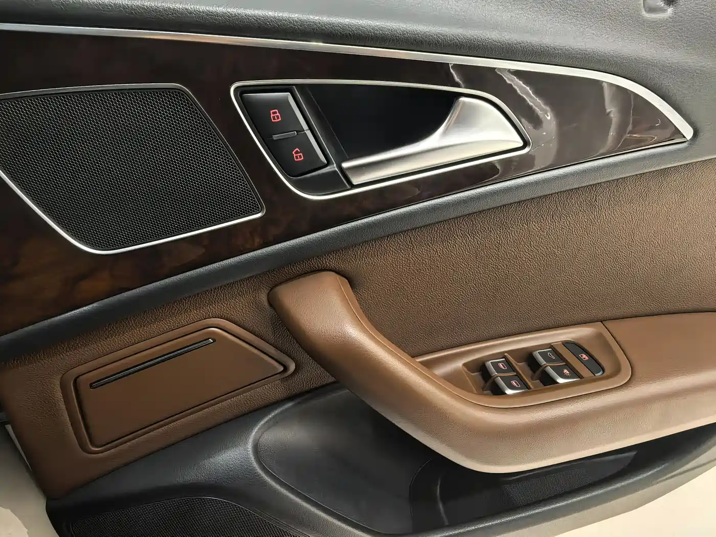 Audi A6L 2016 30 FSI Comfort фото 12