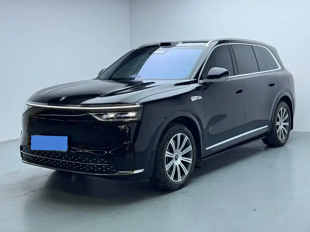 AITO Wenjie AITO M8 2025 Range Extender Max+ Edition 53.4kWh 5-seater