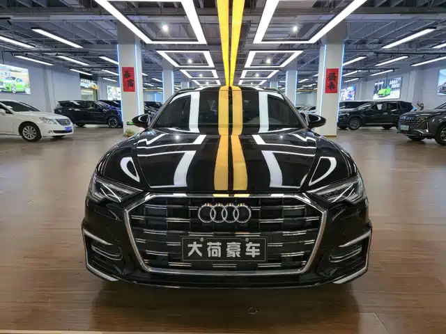 Audi A6L 2024 40 TFSI Luxury Dynamic — фото 2