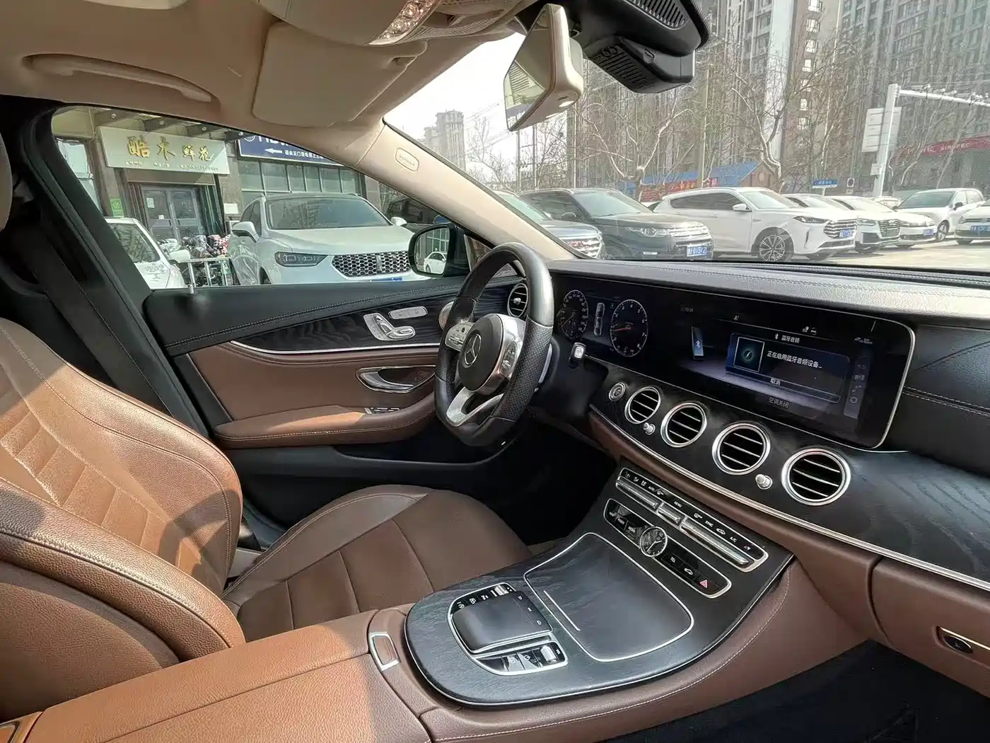 Mercedes-Benz E-Class 2019 E 300 L Sport Luxury фото 17