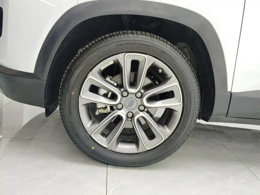 Geely ICON 2025 2026 Chocolate 1.5TD Pure Edition
