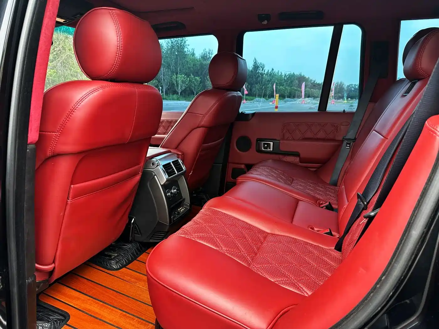 Land Rover Range Rover 2004 2005 4.4