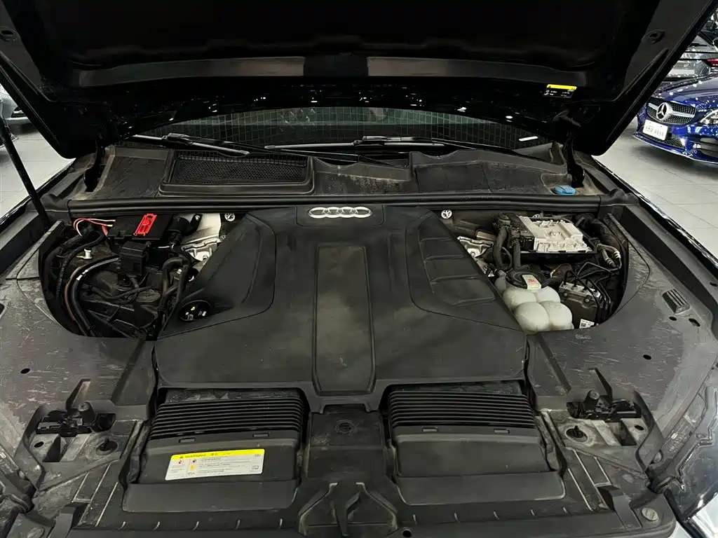 Audi Q7 2018 40 TFSI Comfort фото 28