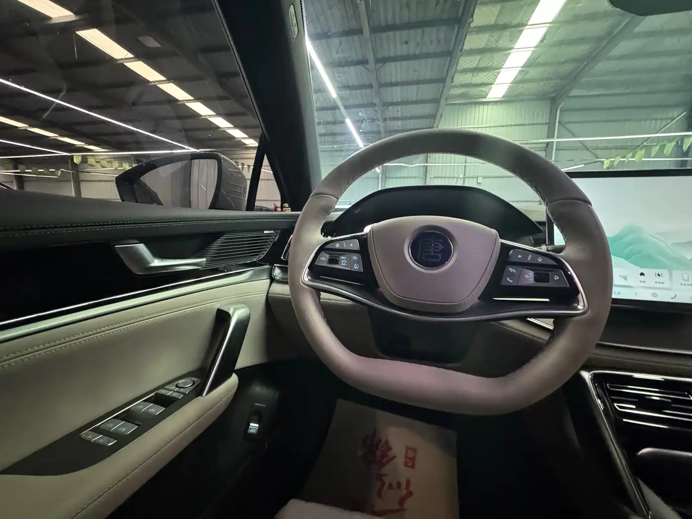 BYD Tang New Energy 2025 Smart Driving Edition DM-i 115KM Flagship фото 11