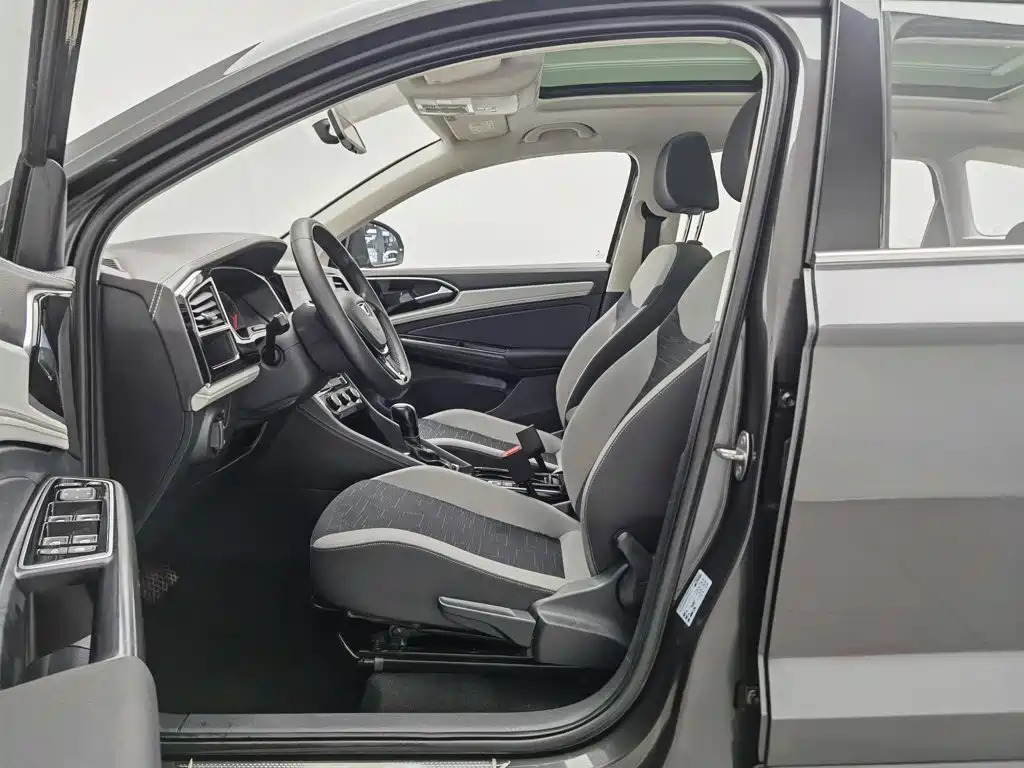 Фото 10 - Jetta VS7
