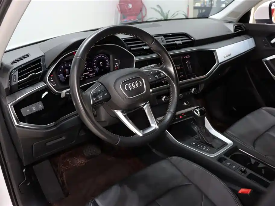 Audi Q3 2019 35 TFSI Progressive Elegance фото 10