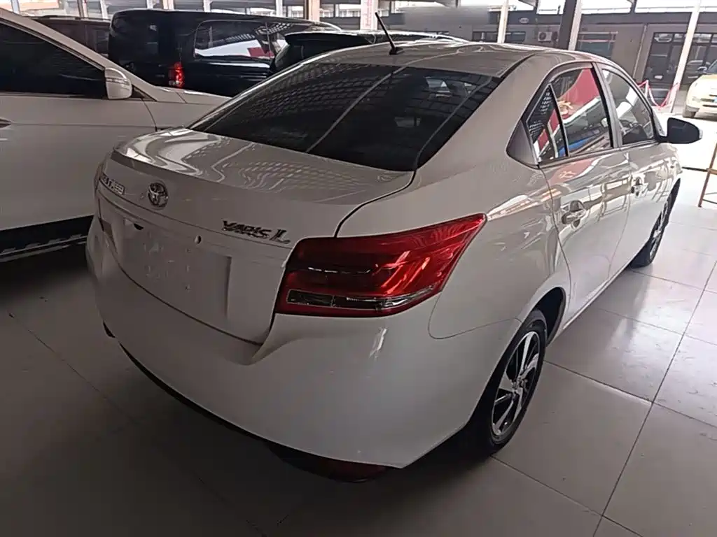 Toyota YARiS L Zhi Xiang 2019 1.5E CVT Charming China VI фото 7