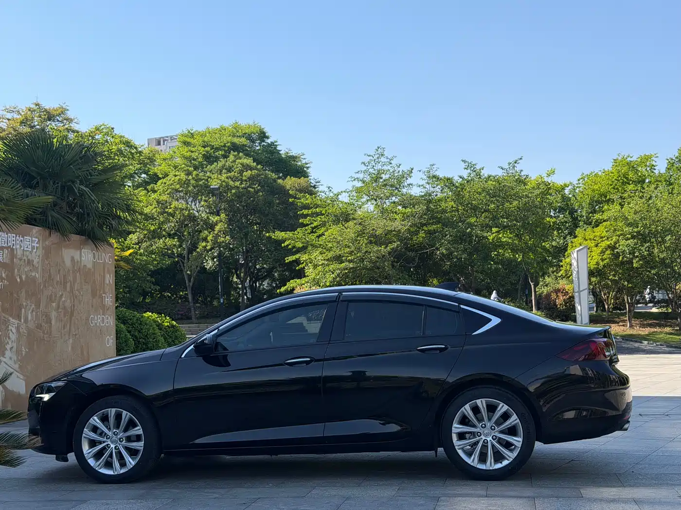 BUICK REGAL