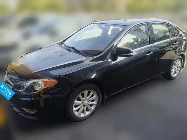  Soueast V5 Lingzhi 2014 1.5L Manual Elegance