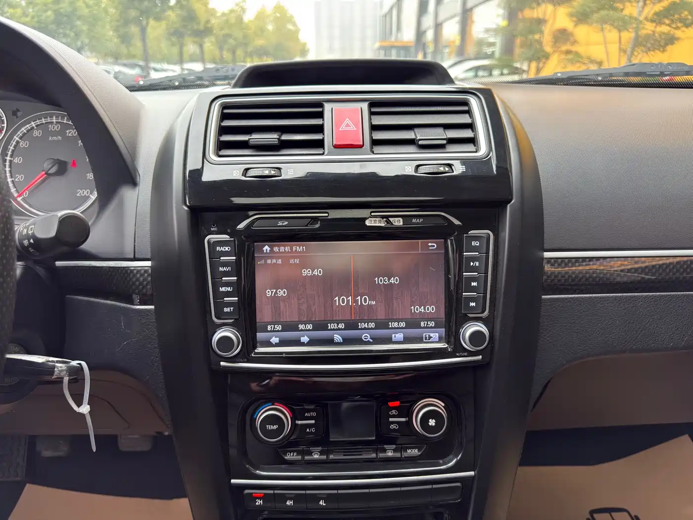 Haval H5 Classic 2015 2.0T Manual 4WD Premium фото 16