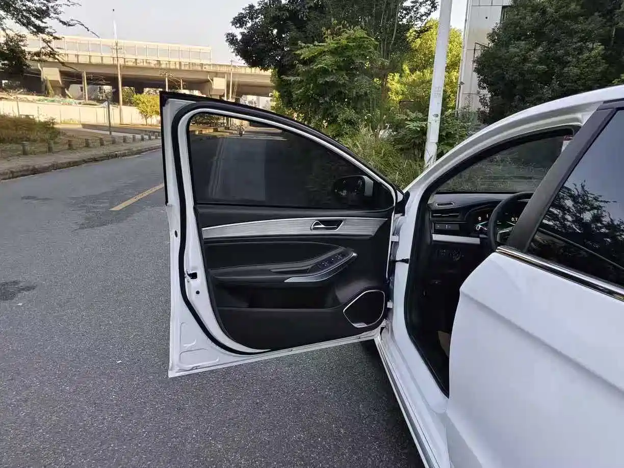 Chery Arrizo 5 PLUS 2022 2021 Little AI 1.5L CVT Enjoy PLUS