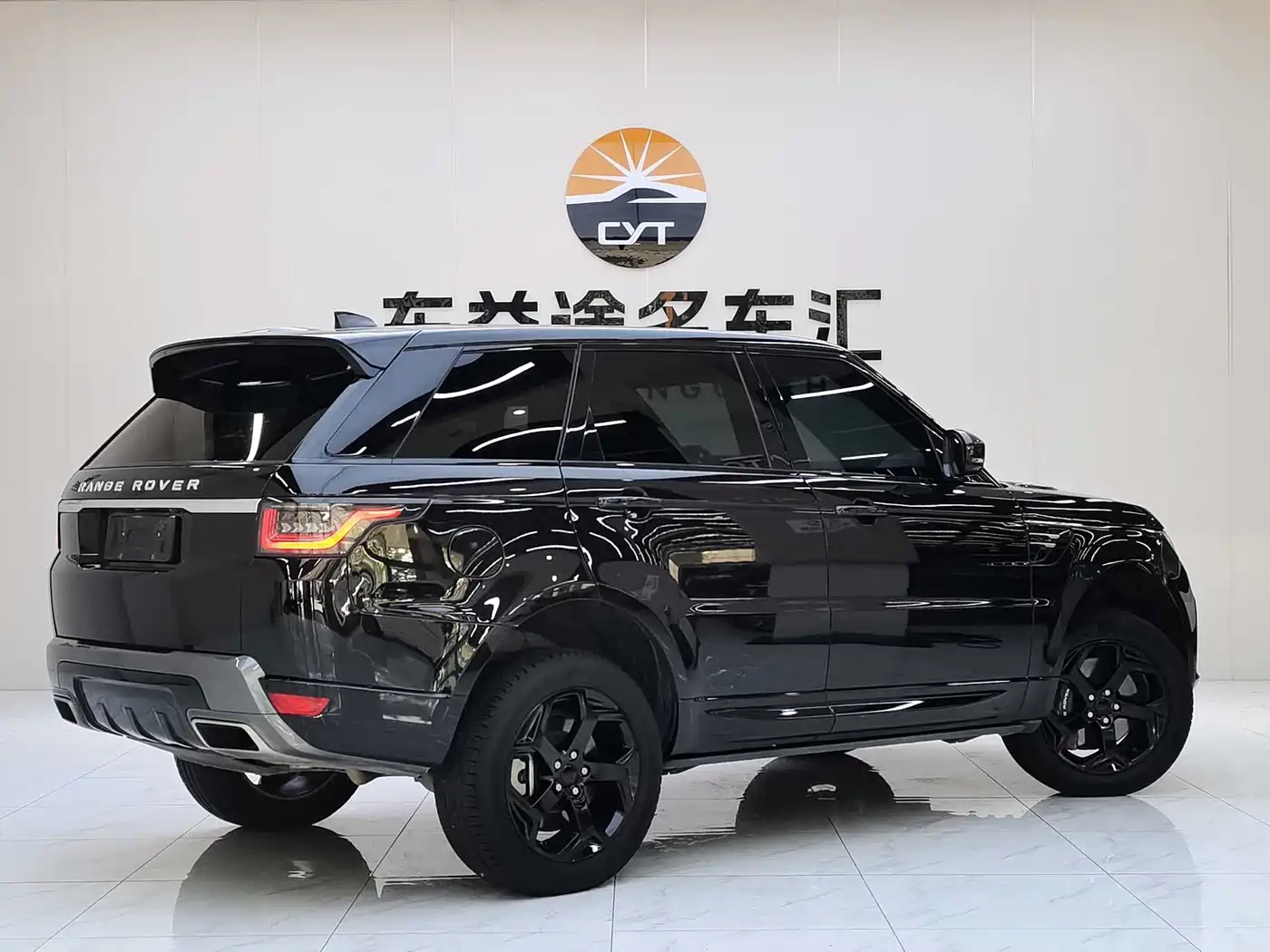 Фото 6 - Land Rover Range Rover Sport PHEV