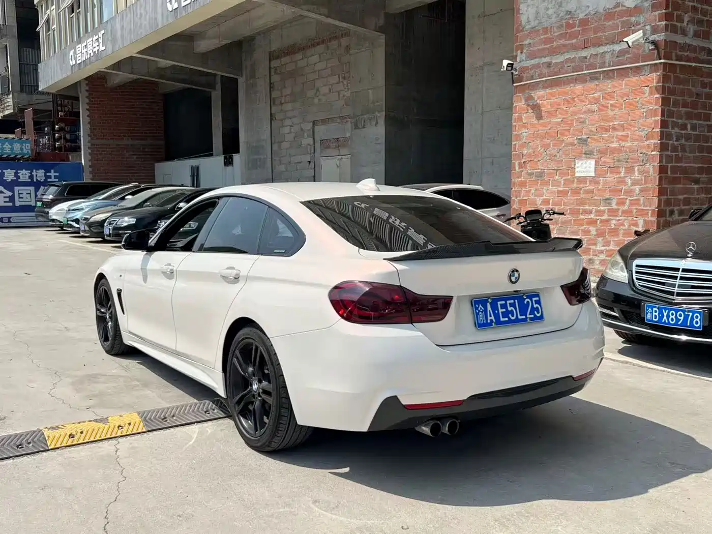 BMW 4 Series 2017 425i Gran Coupe Leading M Sport Package фото 11