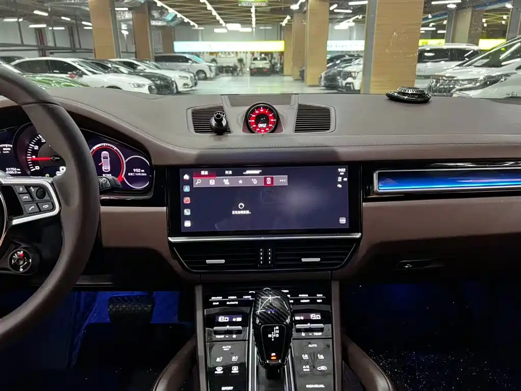 Porsche Cayenne 2019 Cayenne 3.0T фото 9