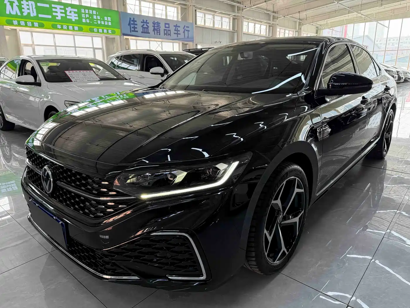 Volkswagen Passat 2022 280TSI Elite Edition
