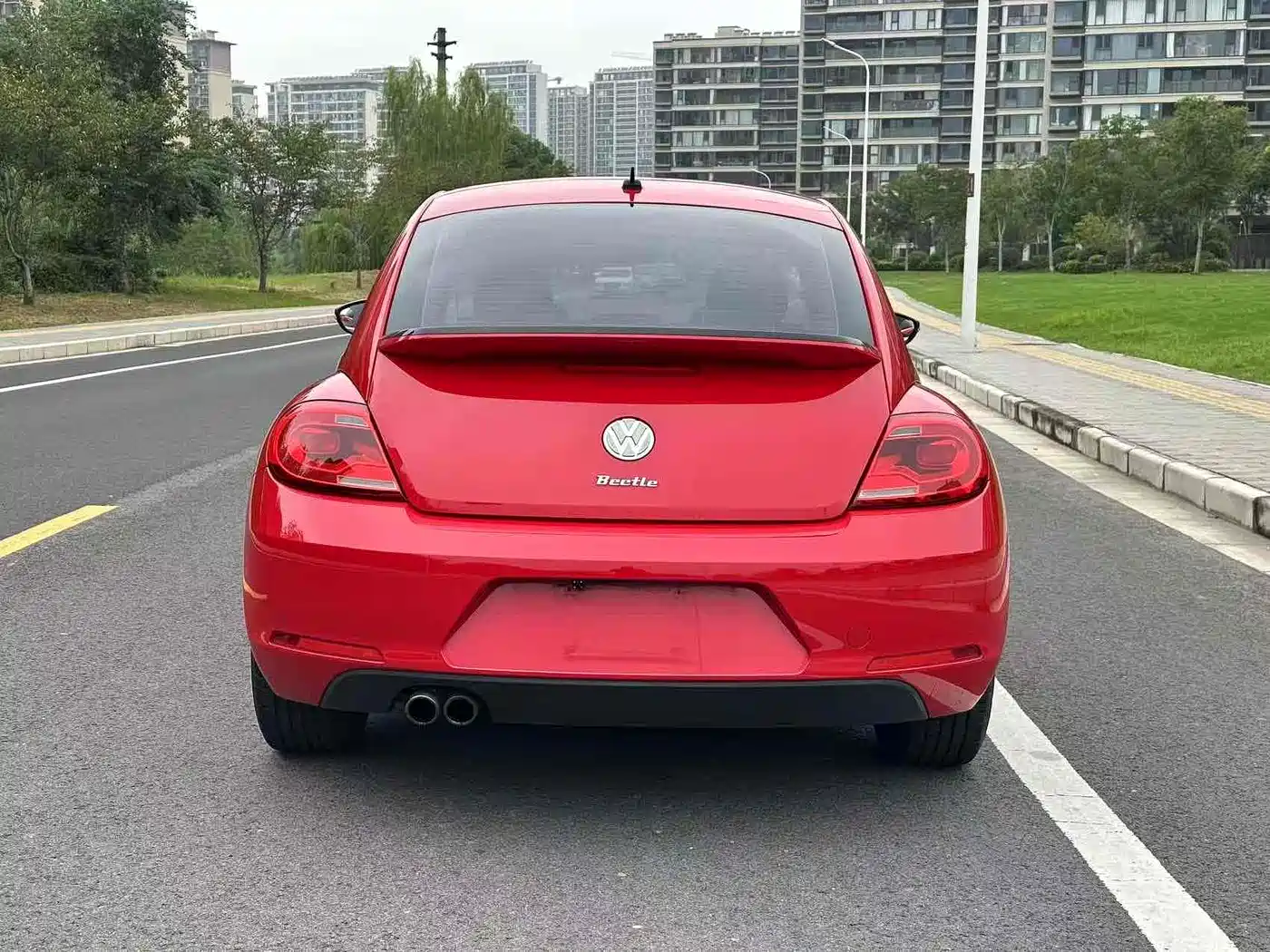 Volkswagen Beetle 2013 1.4TSI Fashion Edition фото 5