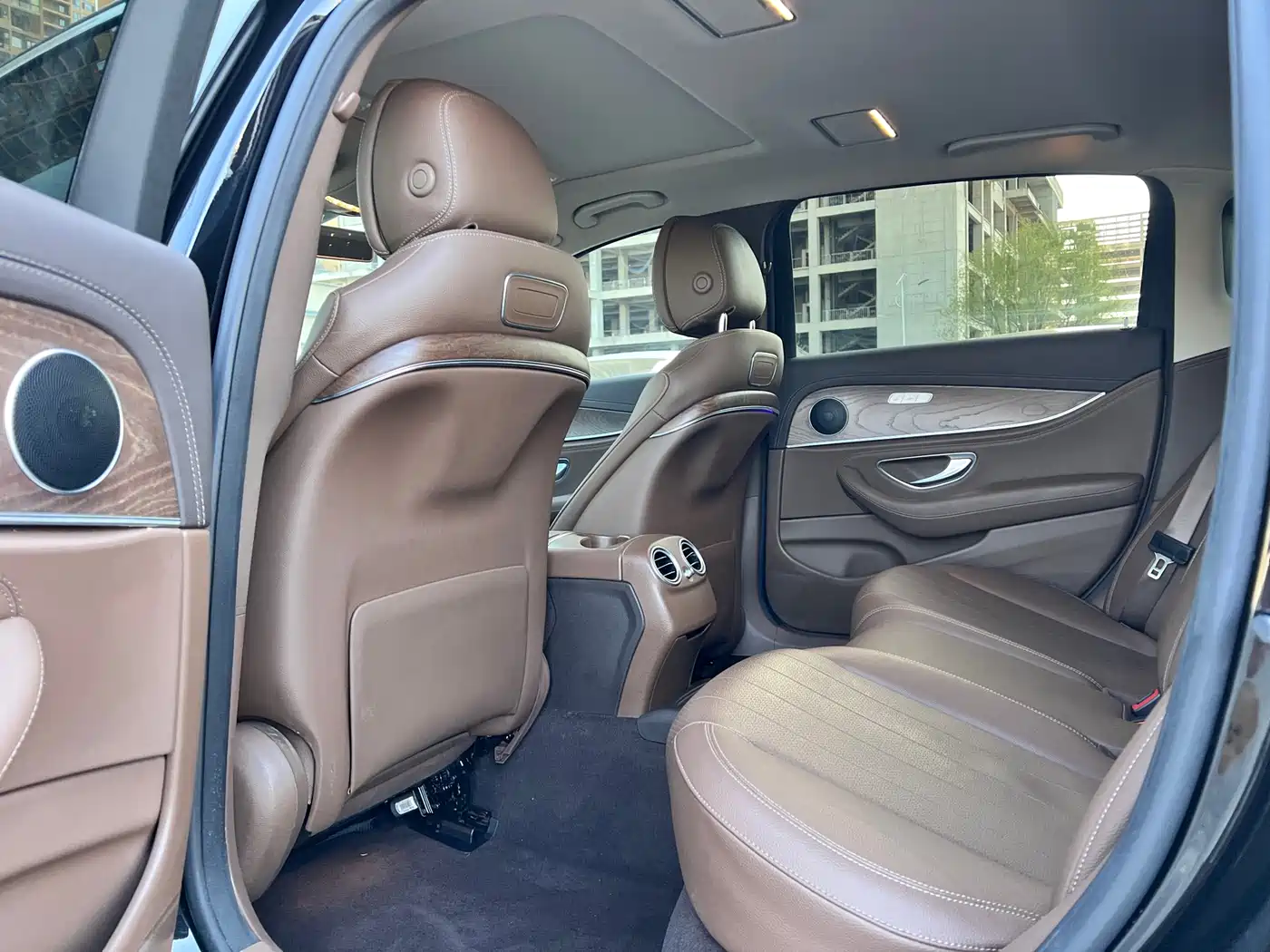 Mercedes-Benz E-Class 2018 E 200 L 4MATIC фото 9