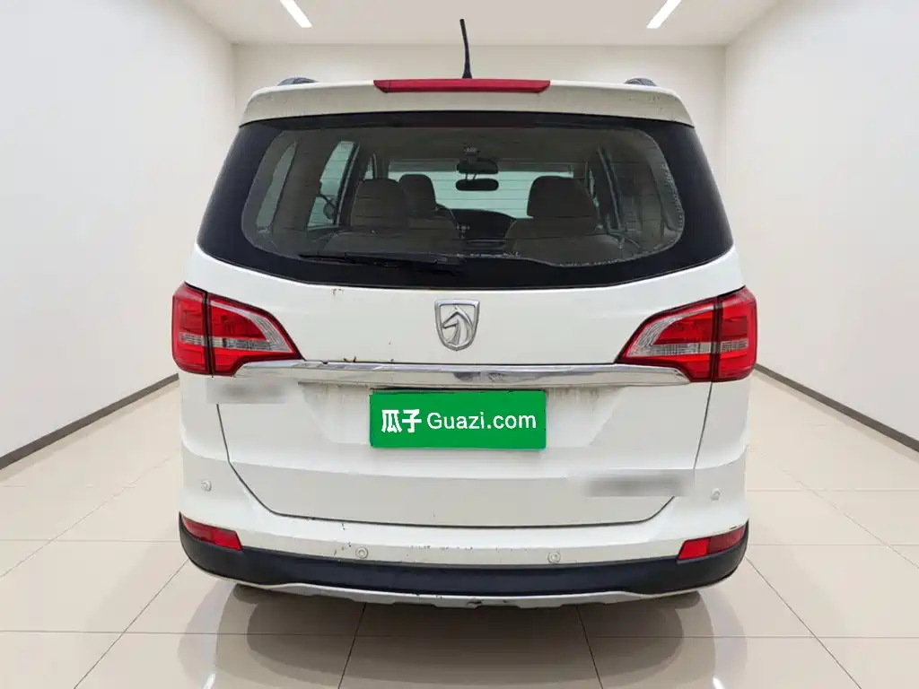 Baojun 730 2015 2016 1.5L Manual Comfort 7-seater China V