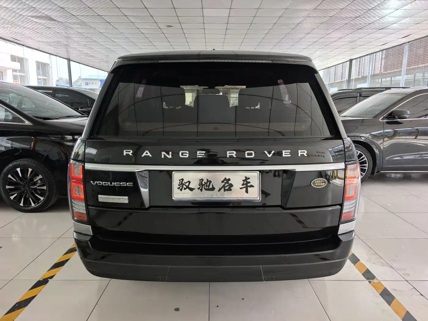 Land Rover Range Rover 2015 3.0 SC V6 Vogue фото 17