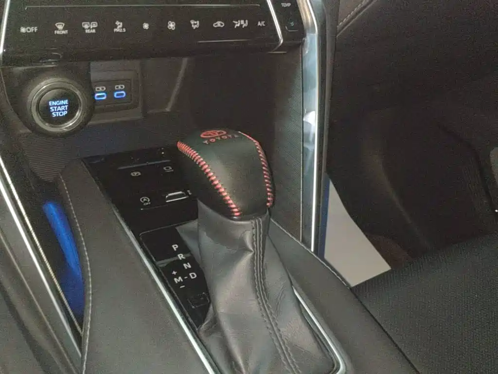 Toyota Lingfang HARRIER 2022 2022 2.0L CVT 2WD Premium Edition
