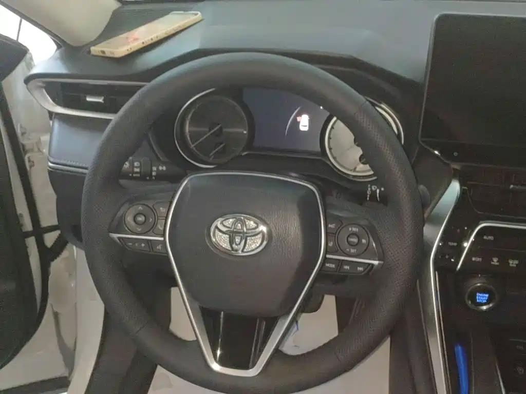 Toyota Lingfang HARRIER 2022 2022 2.0L CVT 2WD Premium Edition
