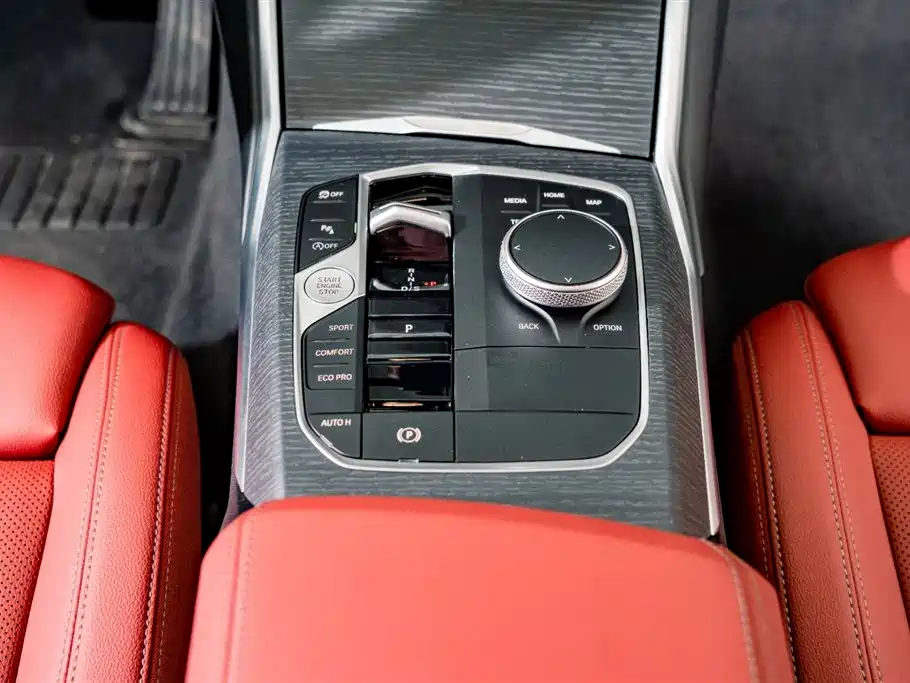 BMW 3 Series 2025 325Li M Sport Package фото 13