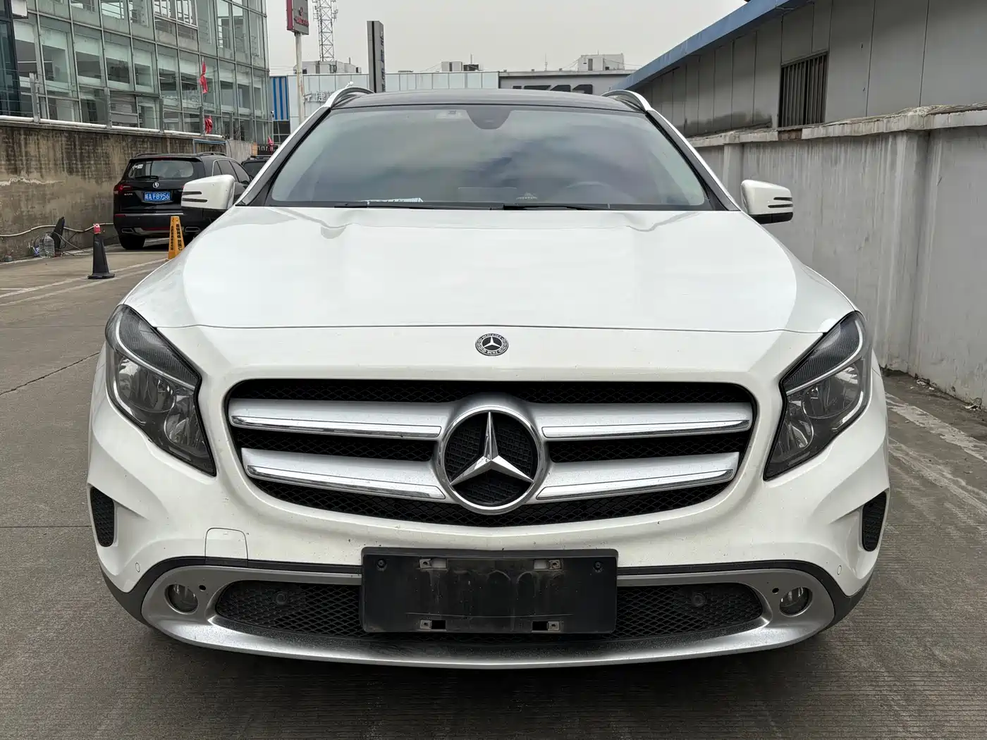 Mercedes-Benz GLA 2017 GLA 200 Dynamic фото 2