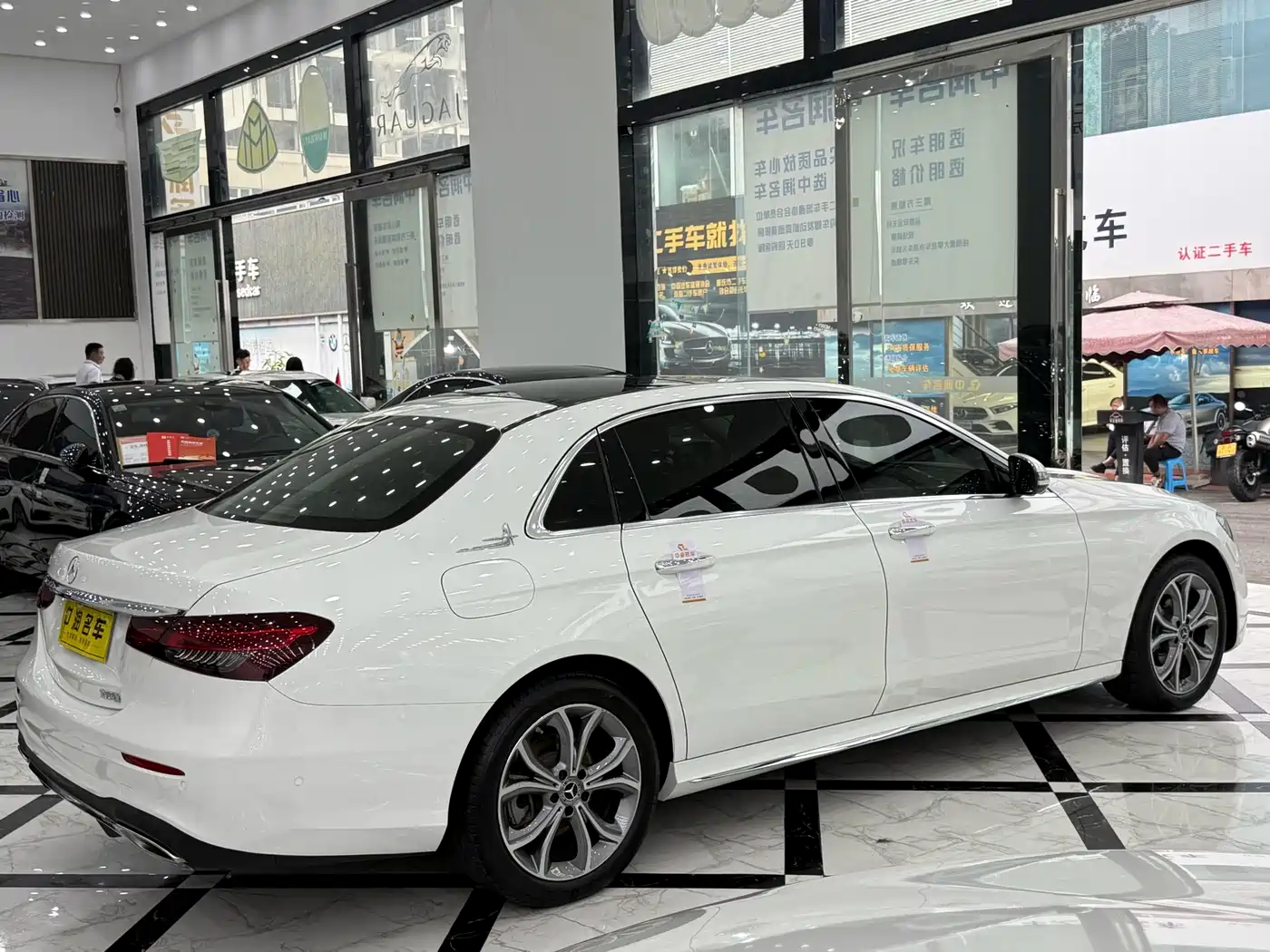 Mercedes-Benz E-Class 2021 Facelift E 300 L Sport Fashion фото 13