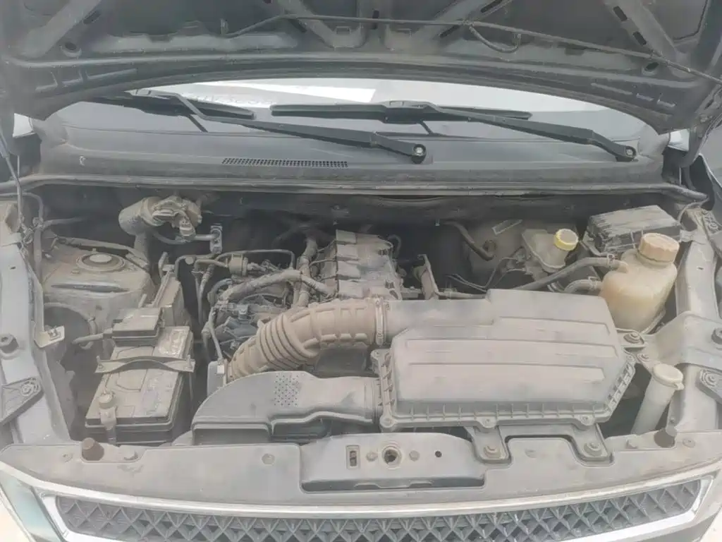 Wuling Motors Wuling Rongguang V 2015 2015 1.5L Basic