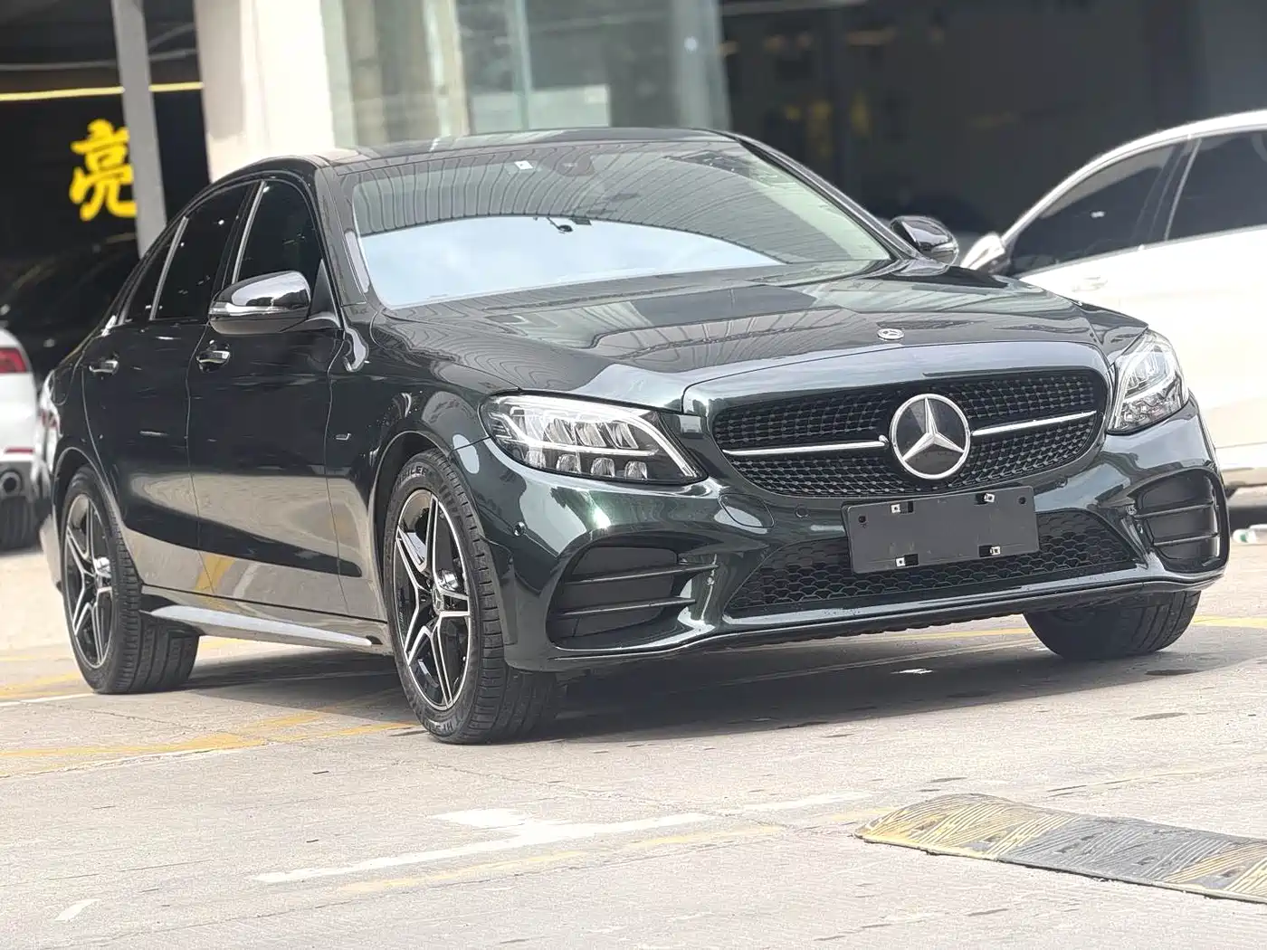 Mercedes-Benz C-Class 2021 C 260 L Sport Starry Exclusive Edition фото 3