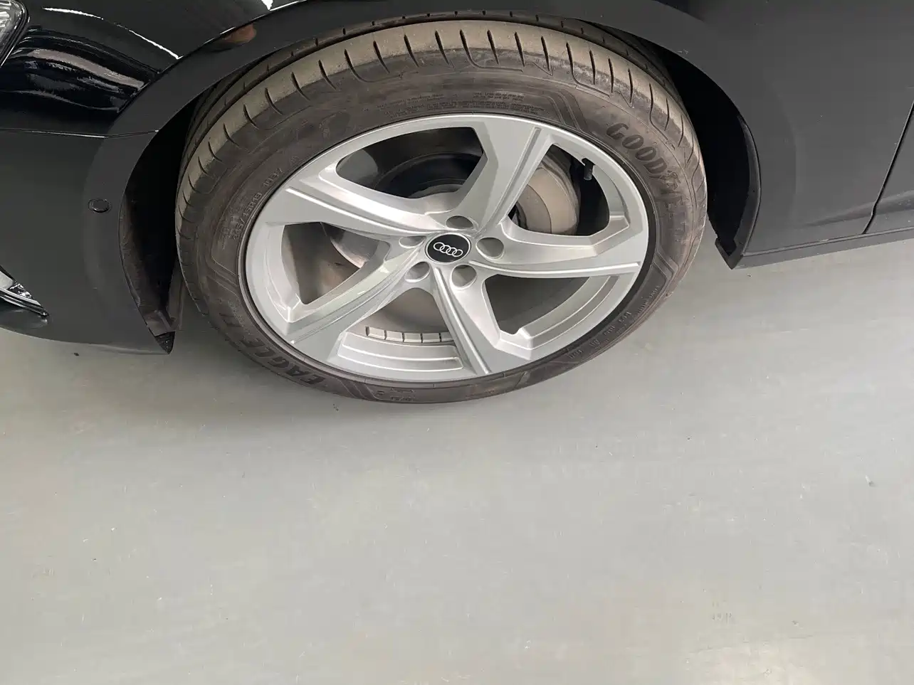 Audi A6L 2024 45 TFSI quattro Premium Elegance фото 5