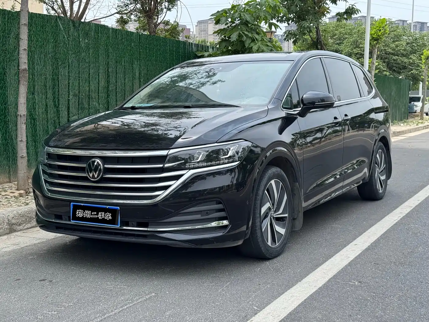 Volkswagen Viloran 2022 380TSI Premium Edition