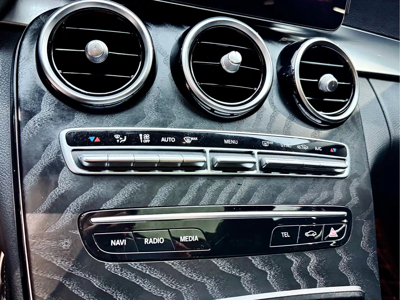Mercedes-Benz C-Class 2020 C 260 L Sport фото 17